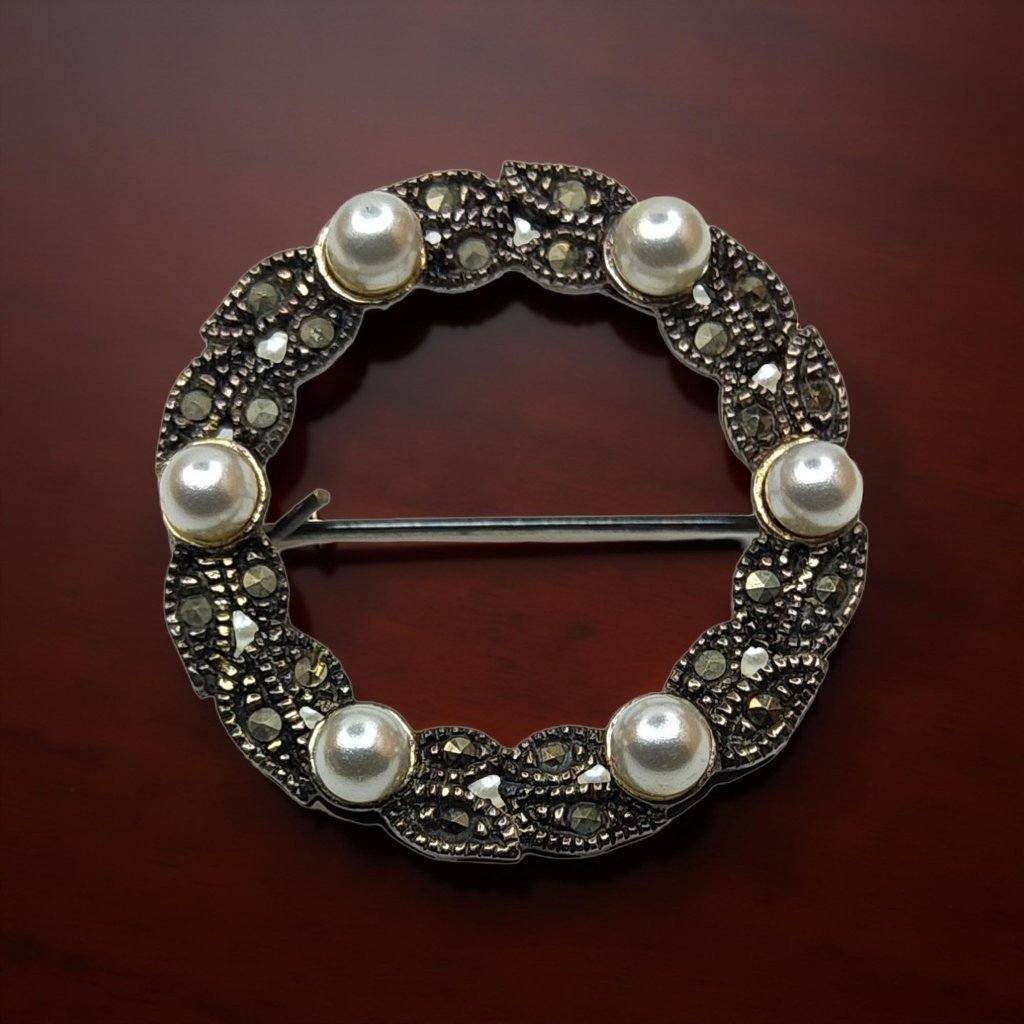 Vintage 1950s Sterling Silver Cultured Pearls Brooch